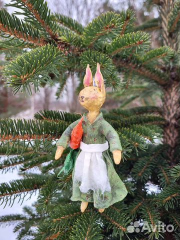 Ватная ёлочная игрушка заяц
