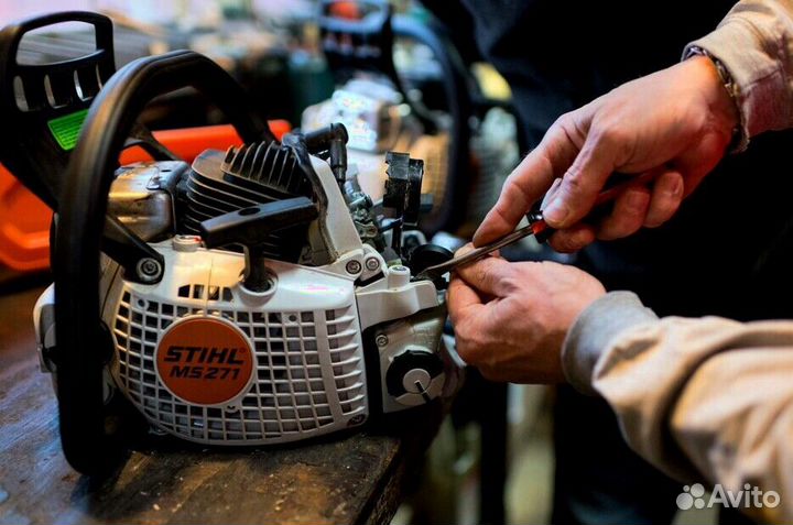 Требуется Помощник мастера