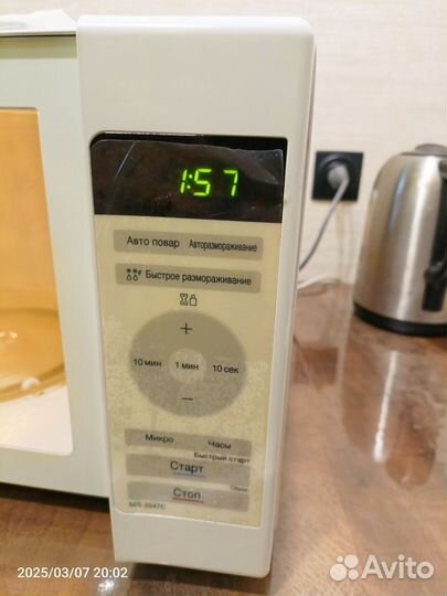 Микроволновая печь (свч) LG