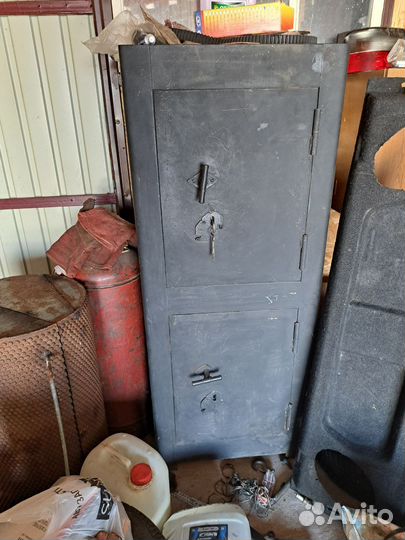 Сейф огнеупорный тяжёлый