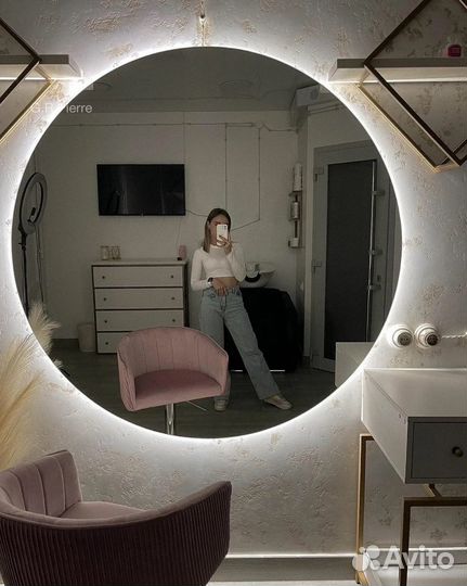 Зеркало с подсветкой