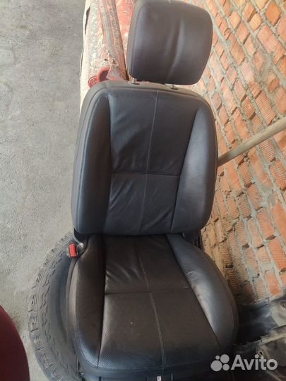 Сиденья Mersedes W221