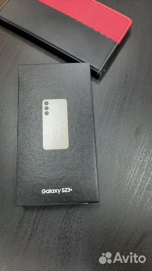 Samsung Galaxy S23+, 8/512 ГБ
