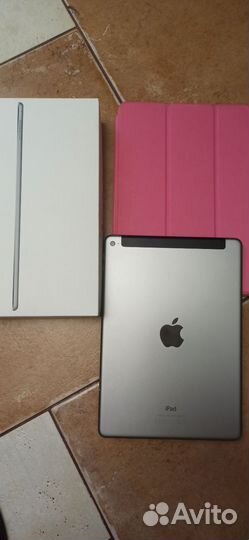 iPad air 2 wifi + sim 64gb