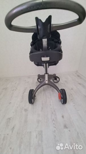 Коляска stokke