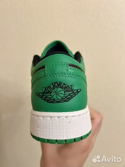 Кроссовки Jordan 1 Low “Lucky Green”