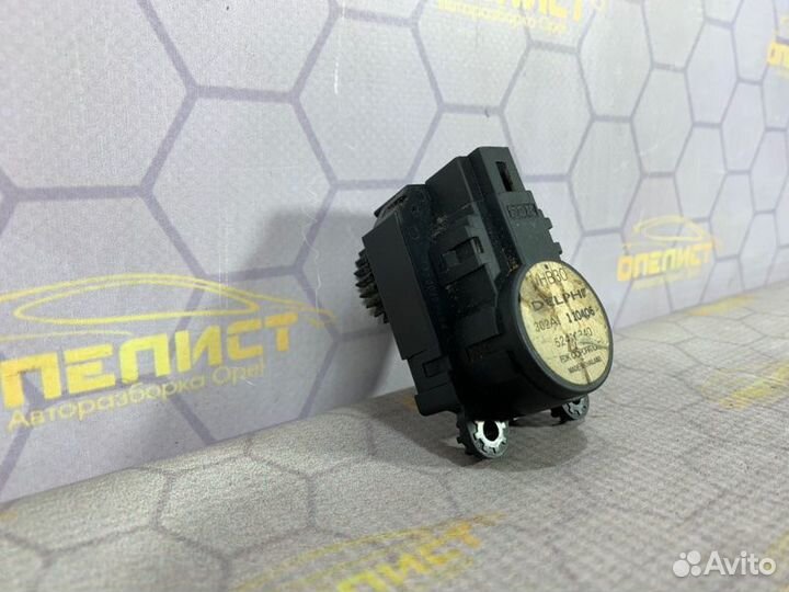 Сервопривод заслонки печки Opel Astra H GTC 2006
