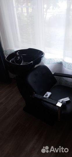 Мойка для парикмахерской с креслом