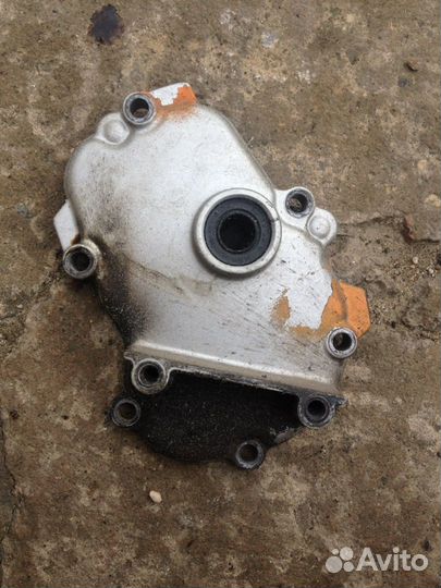 Yamaha YZF-R6 02 крышка вала лапки кпп