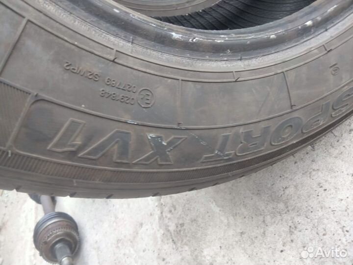 Hilo Sport XV1 215/55 R16 98H