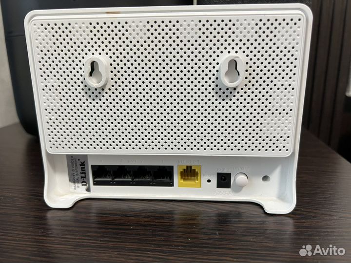 Роутер MTS DIR 615