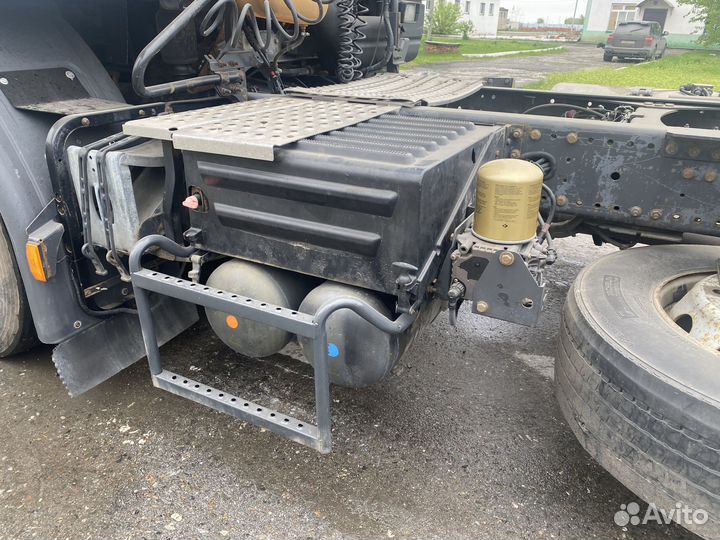 Renault Premium 380.19T, 2012