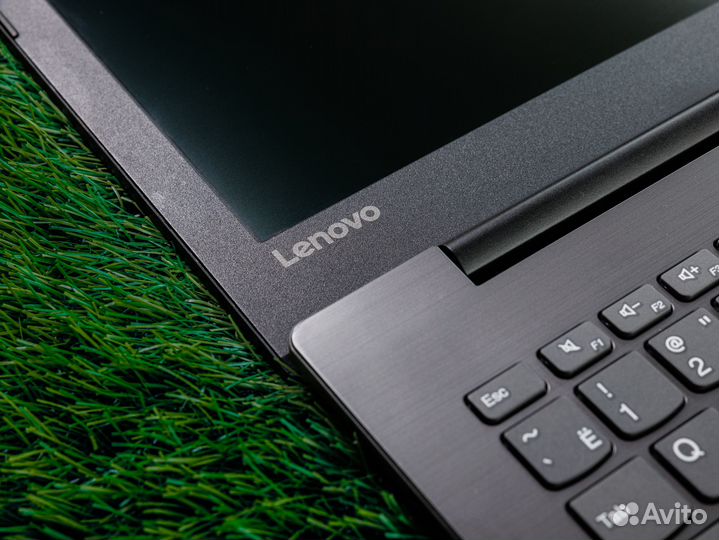 Ноутбук Lenovo тонкий, легкий для работы