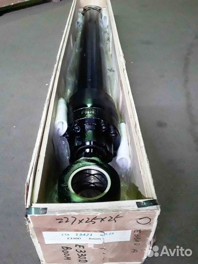 Гидроцилиндр стрелы 266-8074 Cat 330D Shimitsu