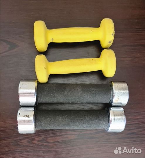 Гантели 0,5 и 1 кг