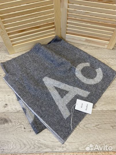 Шарф серый Acne Studios