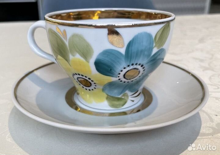 Чашка с блюдцем