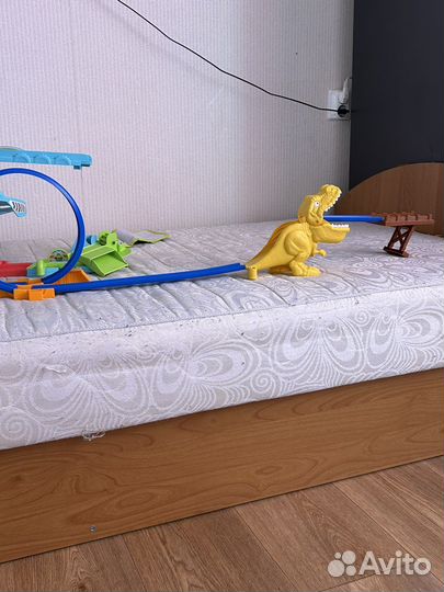 Игровые треки с машинками