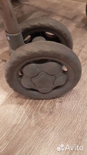 Коляска Geoby