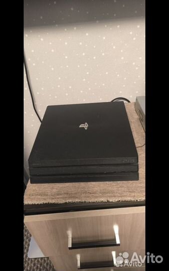 Sony playstation 4 pro 1tb 9.00