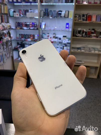 iPhone Xr, 128 ГБ