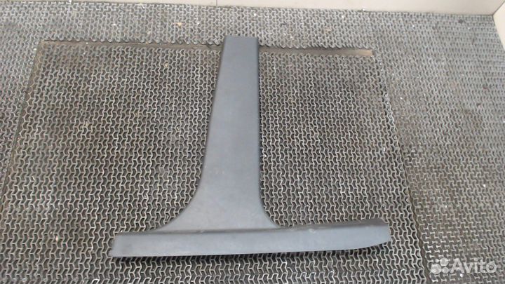 Накладка стойки Dodge Nitro, 2007