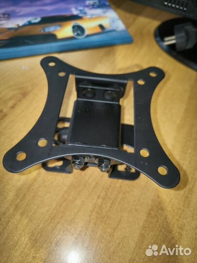 Кронштейн для телевизора