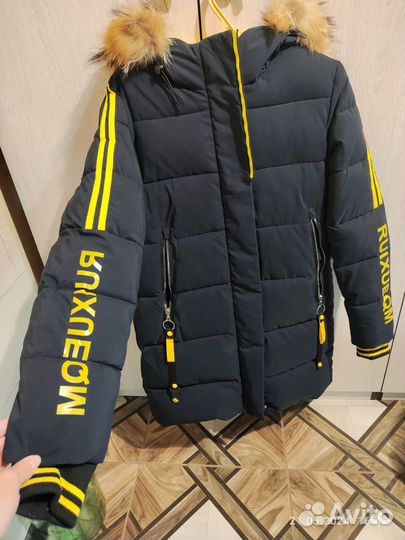 Куртка зимняя на девочку 152