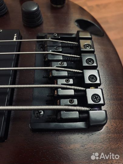 Бас-гитара Ibanez SR 745