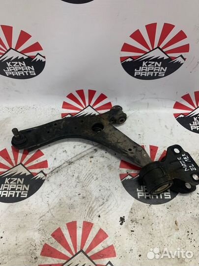 Рычаг подвески нижний передний правый Mazda 3 BL