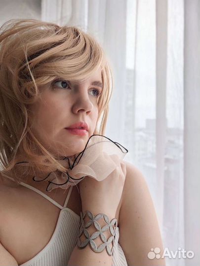 Парик блонд с челкой 35см #9