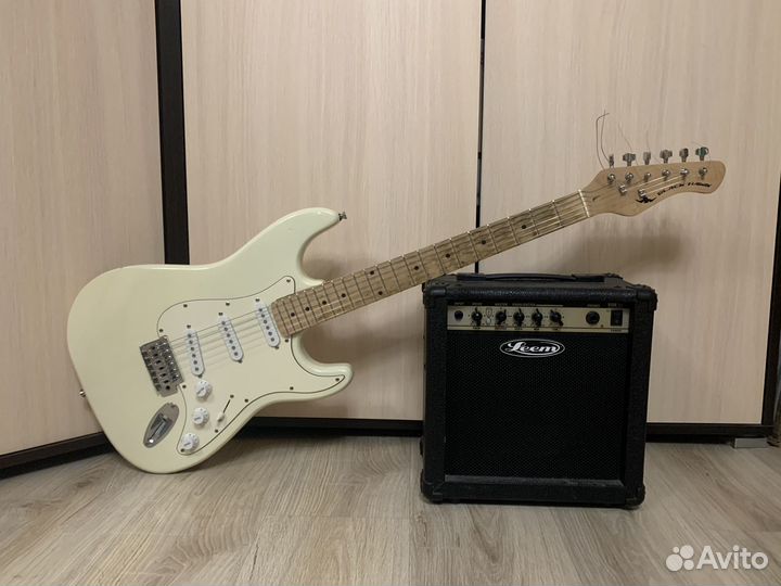 Электро гитара с комбиком