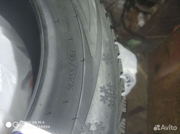 Viatti Brina Nordico V-522 205/55 R16