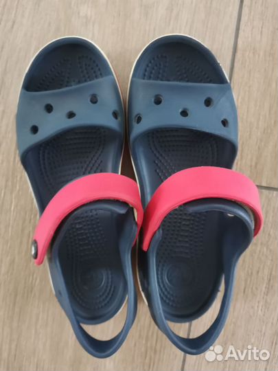 Сандалии crocs C13