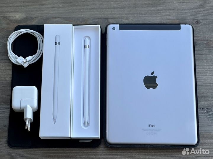 iPad 6 2018 128GB LTE + Pencil + Procreate