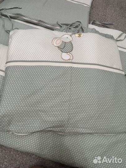 Комплект бортиков в детскую кроватку