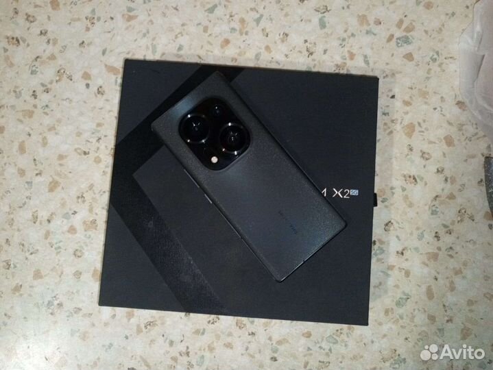 TECNO Phantom X2, 8/256 ГБ