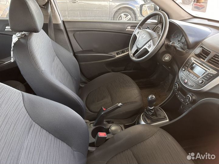 Hyundai Solaris 1.6 МТ, 2015, 169 000 км