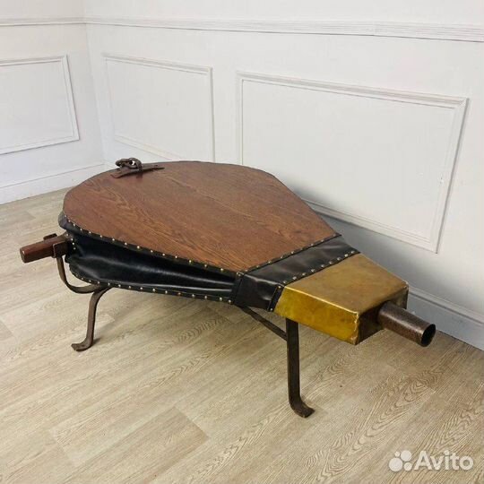 Журнальный столик