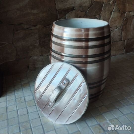 Бочонок керамический СССР с родной крышкой