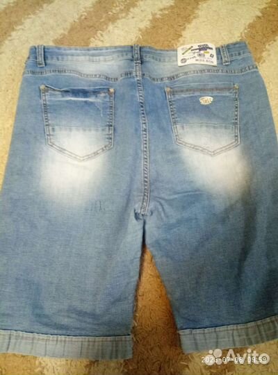 Джинсовые шорты