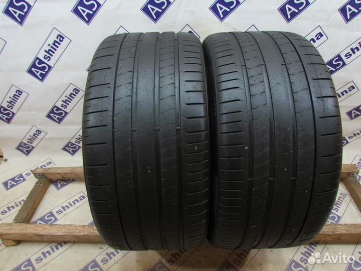 Pirelli P Zero PZ4 325/30 R23 101K