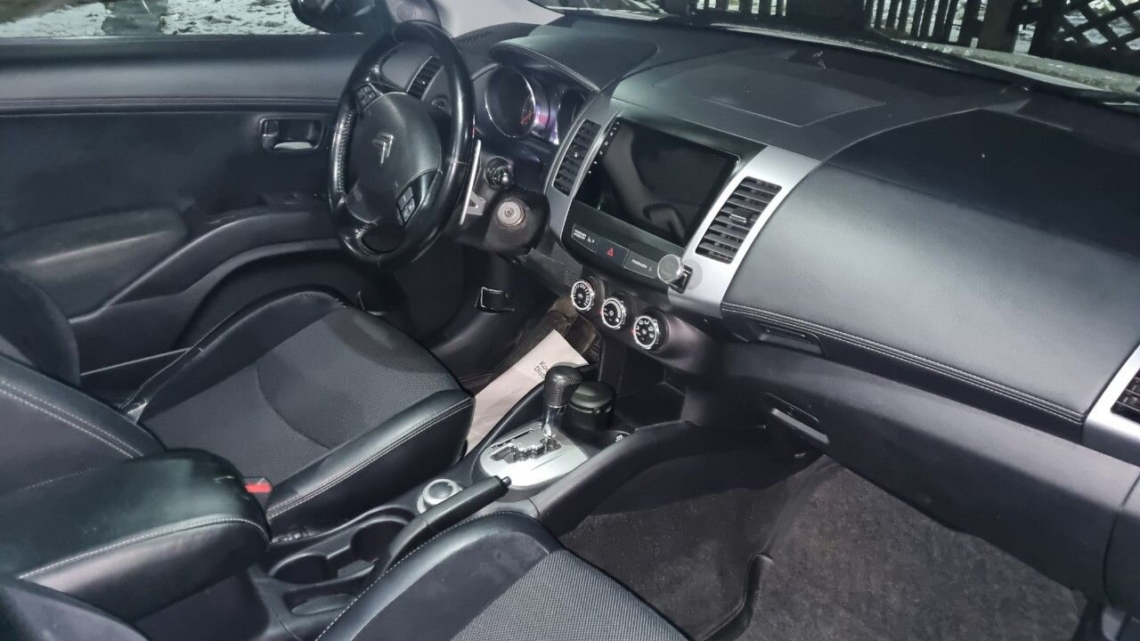 Citroen C-Crosser: фото владельца