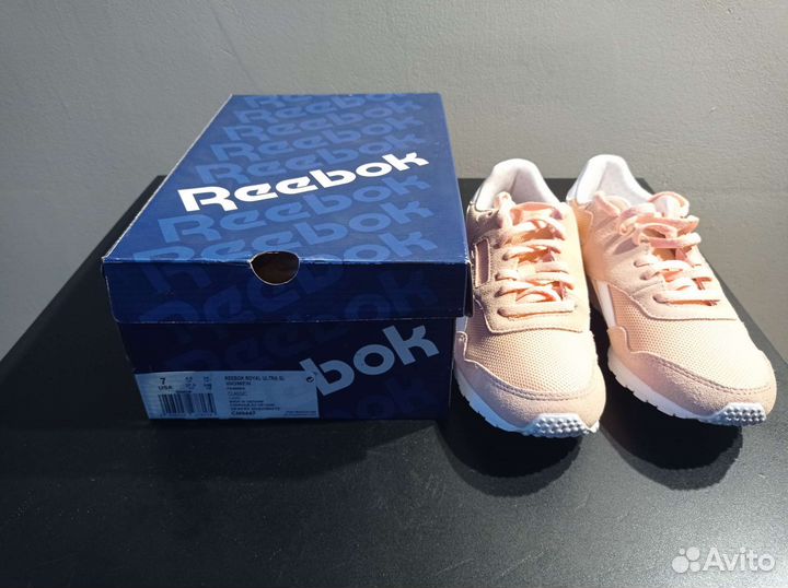 Кроссовки reebok оригинал размер 38.5