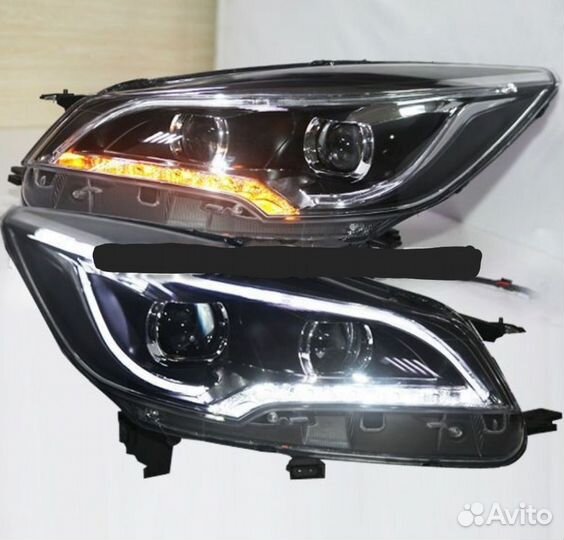 Передние биксеноновые фары Форд Куга 12-16гг