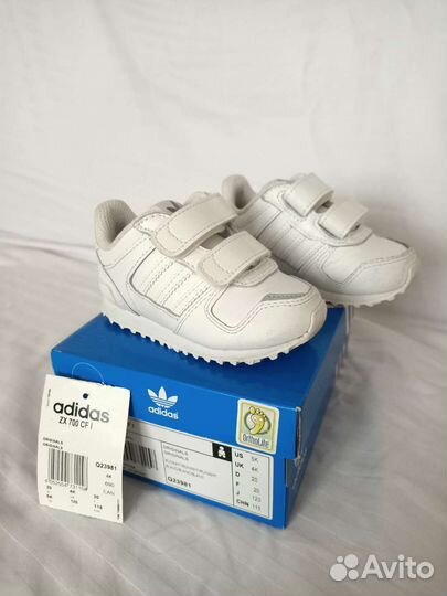 Кроссовки детские adidas новые унисекс