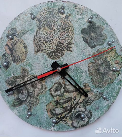 Часы круглые деревянные