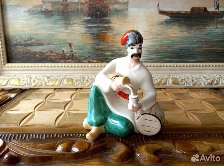 Статуэтки Полонное пзхк