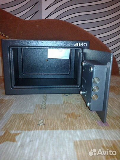 Сейф металлический aiko
