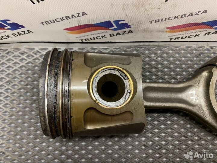 Поршень с шатуном Iveco Stralis